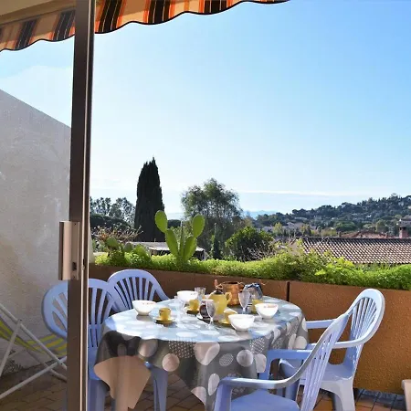 Appartamento Le Lavandou, 1 Pièce, 3 Personnes - Fr-1-251-83